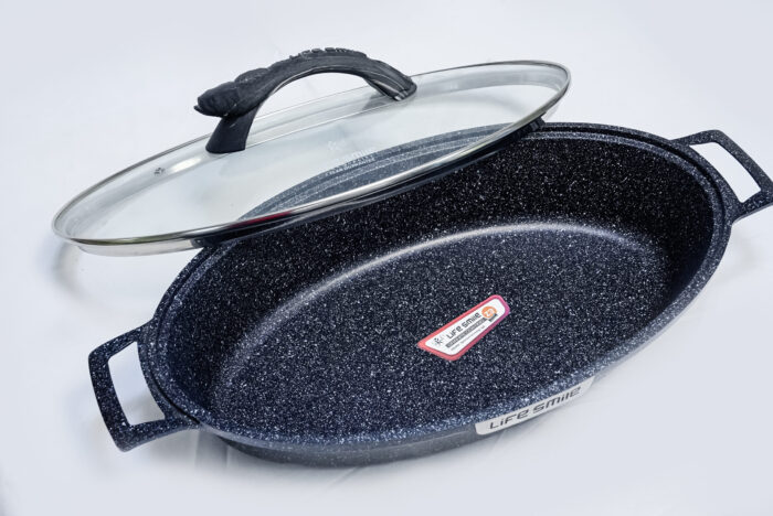 non-stick fish pan 42cm - مقلاة سمك غير لاصقة 42 سم من لايف سمايل مع غطاء زجاجي