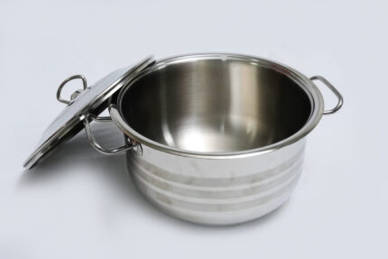 20 cm stainless steel cooking pot - وعاء طهي من الفولاذ 20 سم