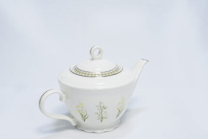 Gold Line tea pot - إبريق شاي Gold Line