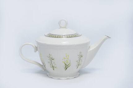 Gold Line tea pot - إبريق شاي Gold Line