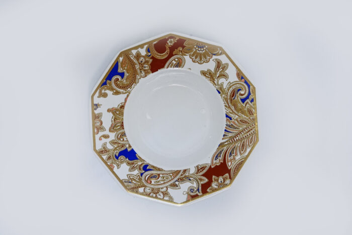 12-piece tea cup and saucer set - طقم أكواب شاي وصحون 12 قطعة