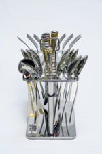 stainless steel cutlery set - طقم أدوات مائدة 24 قطعة