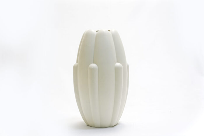 flower pot - وعاء الزهور