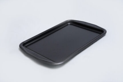 non-stick baking tray - صينية غير لاصقة