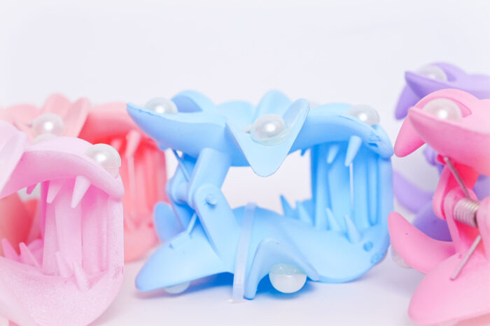 E.C222 E-33 WH hair clip - مشبك شعر E . C222 E -33 WH