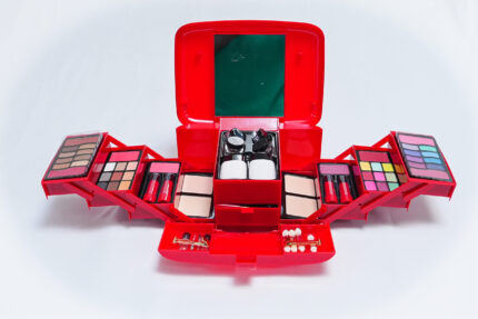 Professional Makeup Set C-909 - طقم المكياج 224.8 جرام C-909