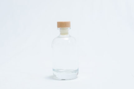 100ml glass bottle KK746 - زجاجة 100 مل KK746