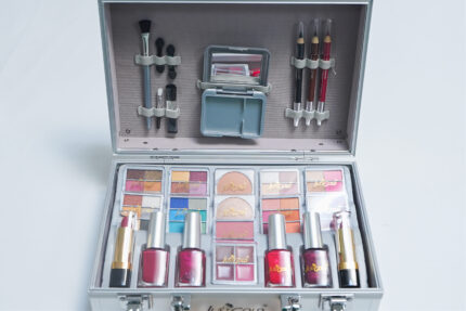 JQ 241 Makeup Set - طقم مكياج JQ 241