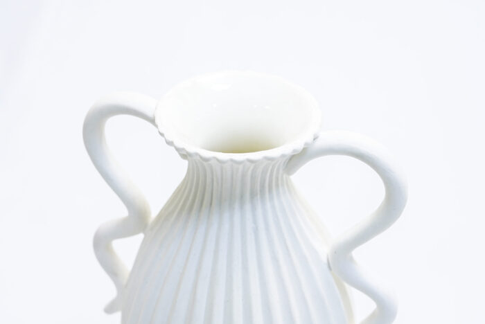 23TSQ8 flower pot - وعاء الزهور 23TSQ8
