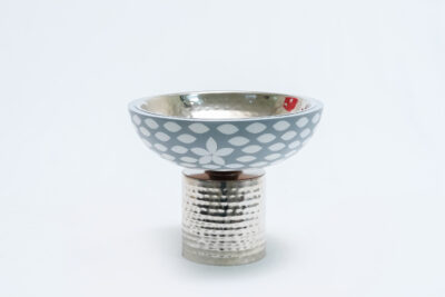 metal mop bucket - وعاء ممسحة معدني