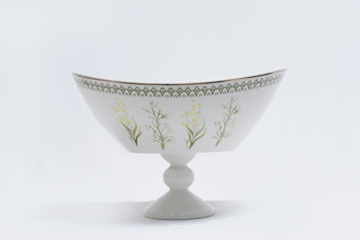 white ceramic fruit bowl - وعاء فواكه سيراميك أبيض