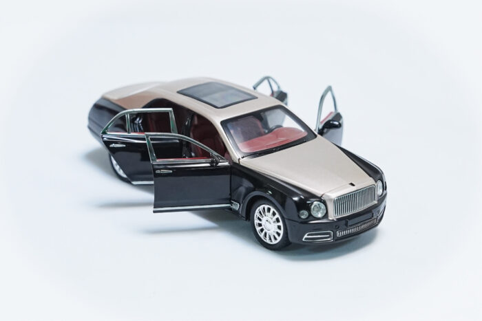 metal diecast car ST0149172 - سيارة مصبوبة معدنية ST0149172