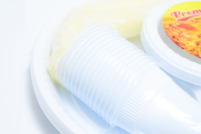 disposable plastic combo pack - باقة كومبو بلاستيكية قابلة للاستخدام لمرة واحدة 15X5