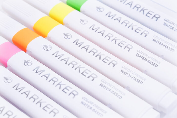 علامة مائية T D 7758 - 18 - علامة مائية T D 7758 - 18