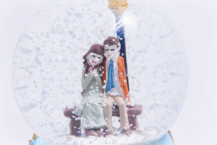 elegant glass ball - كرة زجاجية AH-22207-P