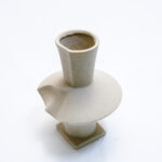 flower pot YC2410170 - وعاء الزهور YC2410170