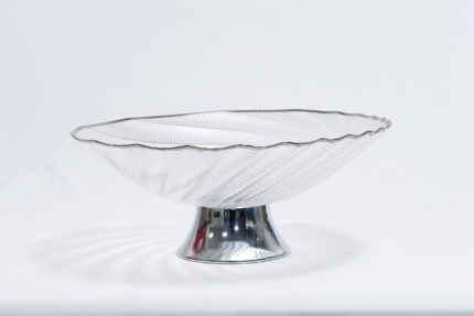 fruit bowl with metal stand - وعاء فواكه مع حامل