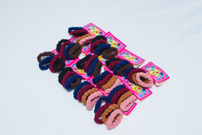 T.F24OT-218 hair tie - حامل مفاتيح T.F24OT-218