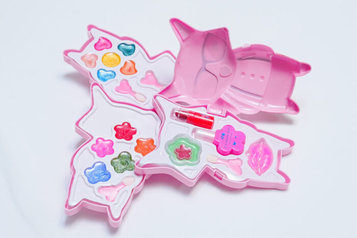 V82878C6 Kids Makeup Set - طقم مكياج V82878C6