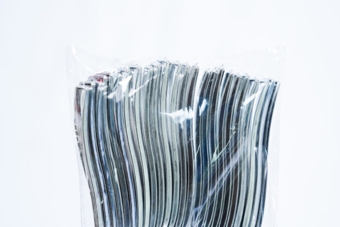 silver plastic spoons - ملاعق فضية صغيرة 24 قطعة