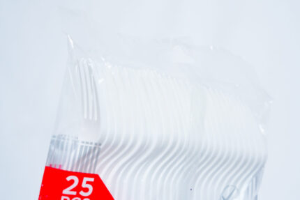 medium strength black plastic forks - شوكة بلاستيكية متوسطة القوة سوداء 25 قطعة IISMPFMDP