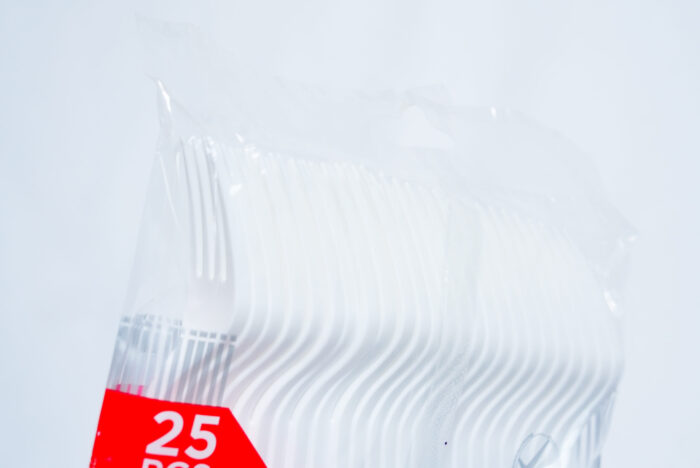 medium strength black plastic forks - شوكة بلاستيكية متوسطة القوة سوداء 25 قطعة IISMPFMDP