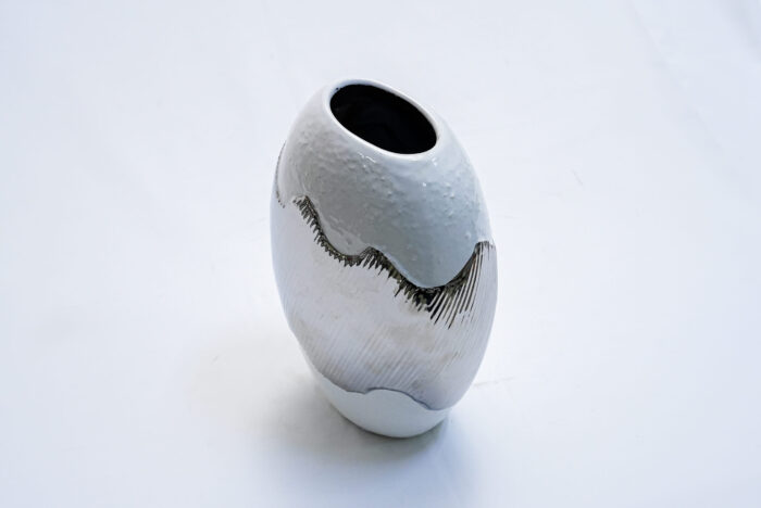 WJM6104 flower pot - وعاء الزهور WJM6104