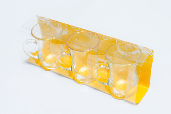 golden edge tea cup - كوب شاي بحافة ذهبية 302597001584