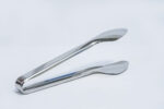 stainless steel kitchen tongs - ملقط مطبخ من الفولاذ المقاوم للصدأ