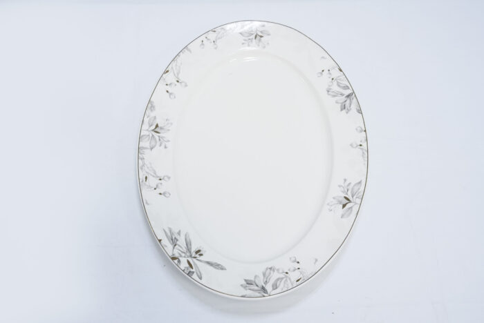14-inch oval serving plate - طبق بيضاوي 14 بوصة