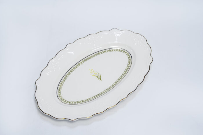 12.73-inch oval serving plate - طبق تقديم بيضاوي 12.73 بوصة