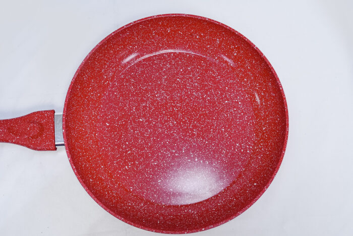 28 cm non-stick frying pan - مقلاة 28 سم