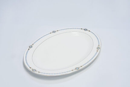14 inch oval plate - طبق بيضاوي 14" بحافة زرقاء