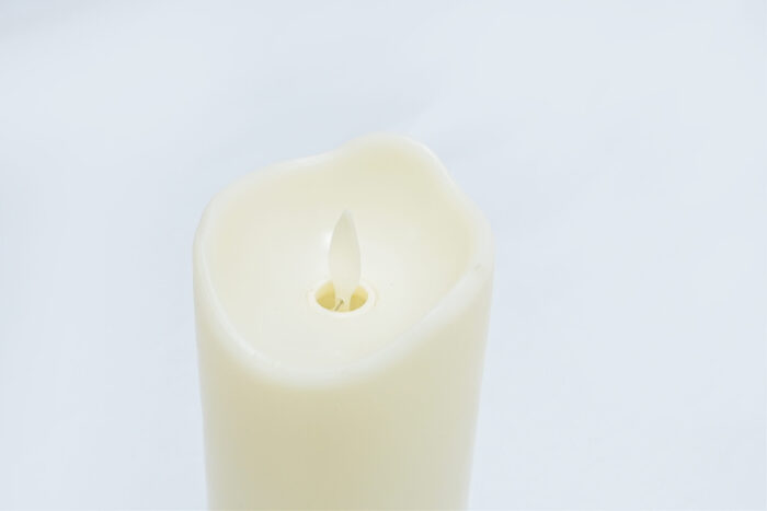LED Candle 7.6×20CM CZ371 - شمعة LED 7.6×20CM CZ371