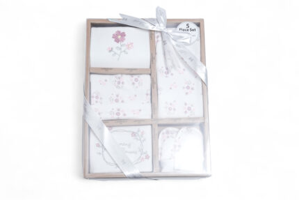 5-piece gift set for newborns - طقم هدايا الأولاد والبنات 5 قطع SETHWB112
