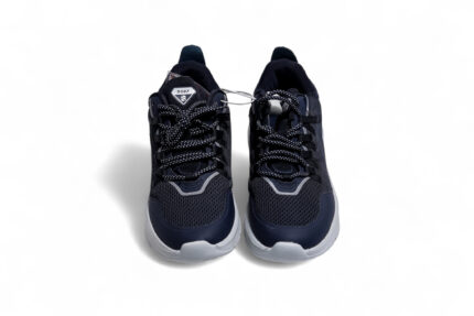 DB4 sports shoes - أحذية رياضية DB4