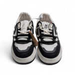 classic low sports shoes - أحذية رياضية 3CMN008C02