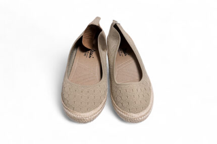 Casual Slip-On Men's Shoes - أحذية الرجال 8421 8422