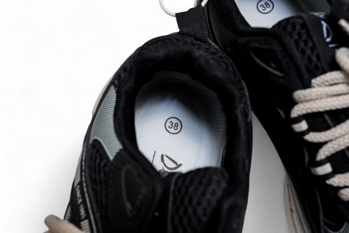 DE019602 sports shoes - أحذية رياضية DE019602