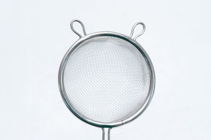 stainless steel strainer - مصفاة
