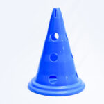 30 cm football cone with hole - قمع كرة القدم مع ثقب 30 سم