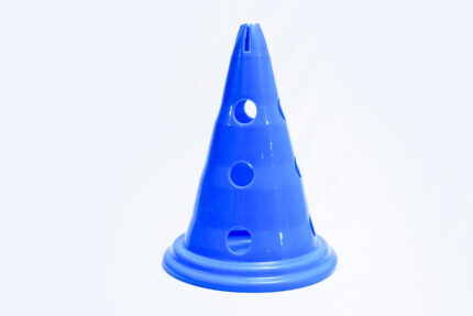 30 cm football cone with hole - قمع كرة القدم مع ثقب 30 سم