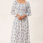 long sleeve maxi dress - فستان ماكسي طويل بأكمام طويلة مزين بالأبيض والأزرق