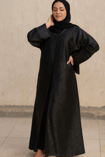 عباية لمسة فاخرة - عباية لمسة فاخرة