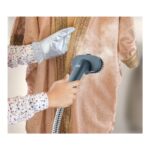 Black+Decker 1950W Vertical Garment Steamer with Integrated Ironing Board (GST1820-B5) - كاوية بخار للملابس من بلاك اند ديكر – موديل GST1820-B5
